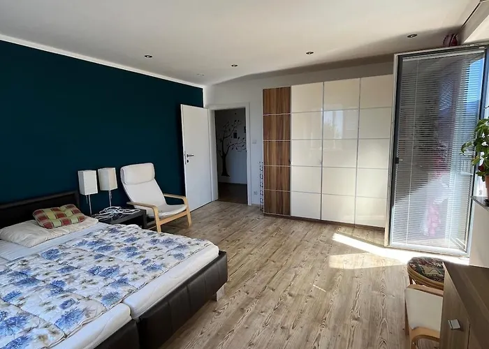 Am Faaker * Latschach ober dem Faakersee